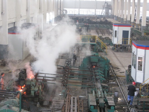 贵港无缝钢管厂家生产车间